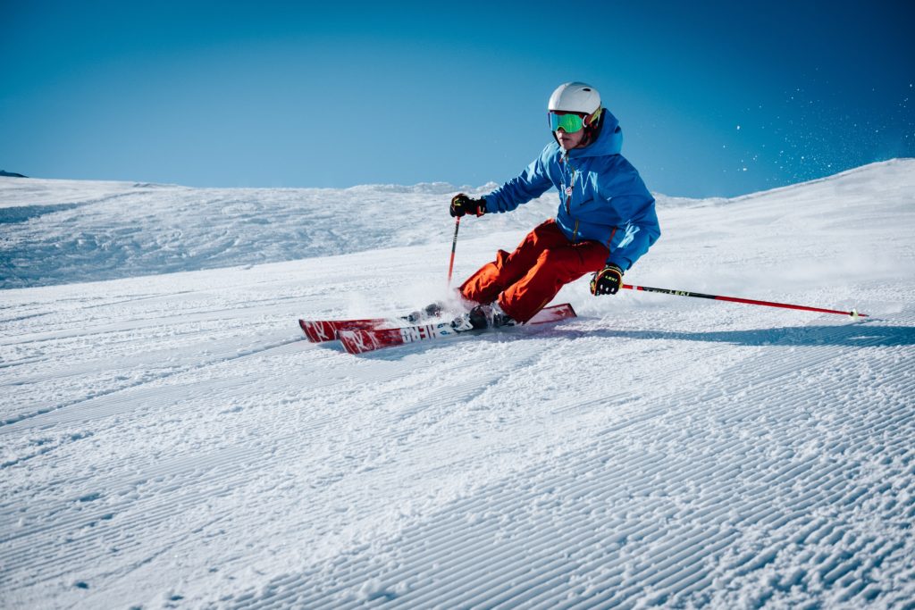 Ako si vybrať svoju prvú lyžiarsku výstroj