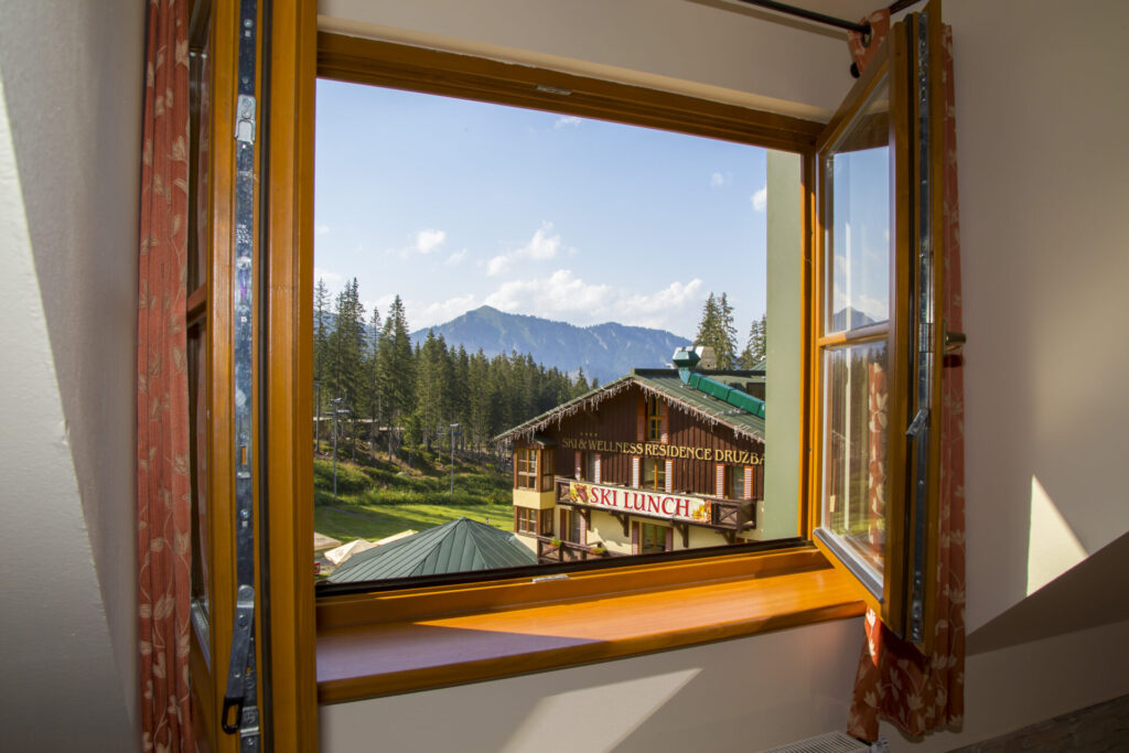 Apartmán LUX s 2 spálňami - obrázok 2