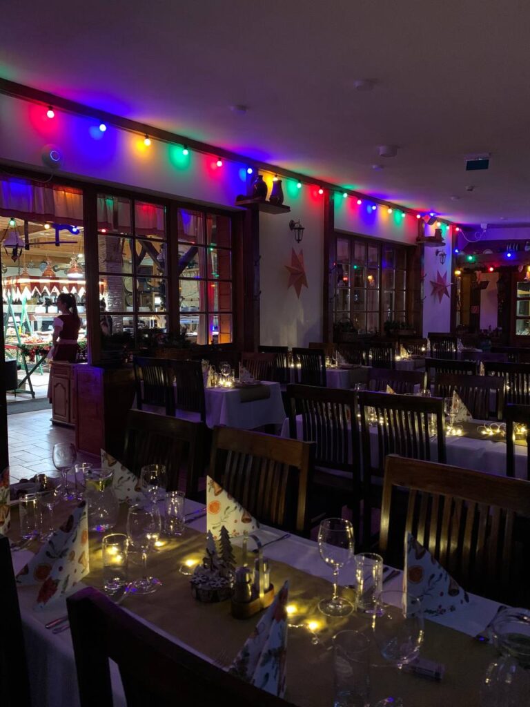 Vianočné trhy. Gastroshow v Hoteli Družba v Jasnej. 