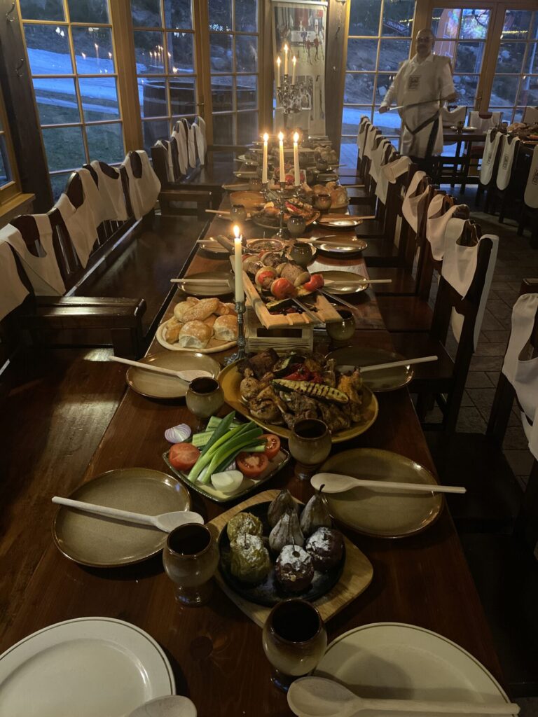 Stredoveká hostina. Gastroshow v Hoteli Družba v Jasnej. 