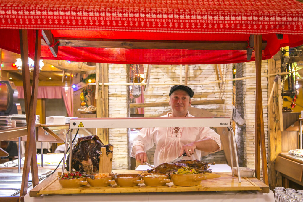 Vianočné trhy. Gastroshow v Hoteli Družba v Jasnej. 