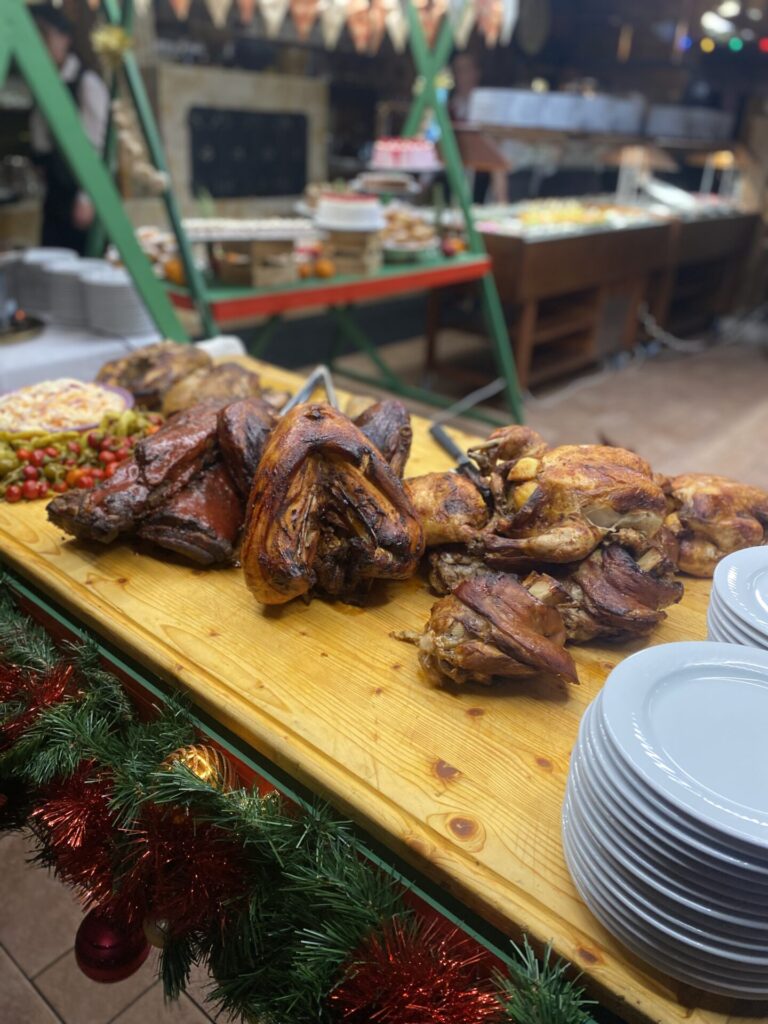 Vianočné trhy. Gastroshow v Hoteli Družba v Jasnej. 